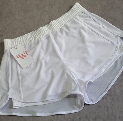 SHORT BLANCO CON CALZA 