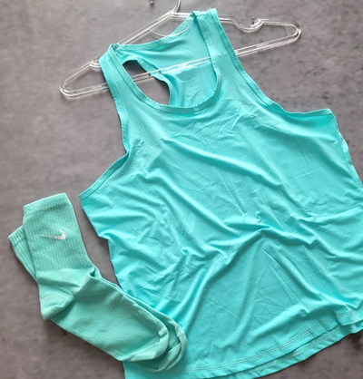 MUSCULOSA IMPORTADA PREMIUM - TURQUESA