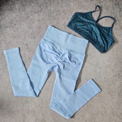 CALZA PUSH UP LARGA - ACANALADA CELESTE