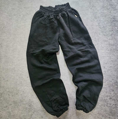 JOGGINS NEGRO FRIZADO 