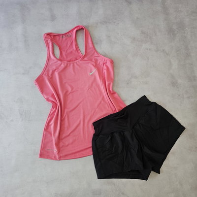 MUSCULOSA NIKE DRYFIT ROSA CHICLE