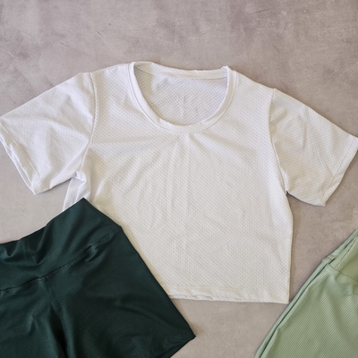 REMERA CROP DRYFIT -BLANCA