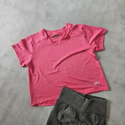 REMERA CROP DRYFIT -  FUCSIA