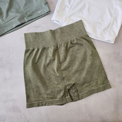 CALZA SEAMLESS  PRELAVADA -  VERDE(Sin frunce)