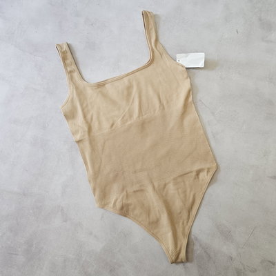 BODYS MUSCULOSA IMPORTADO - BEIGE