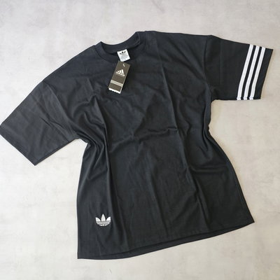 REMERÓN ADIDAS OVER - NEGRO