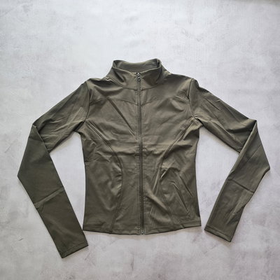 CAMPERA IMPORTADA - VERDE