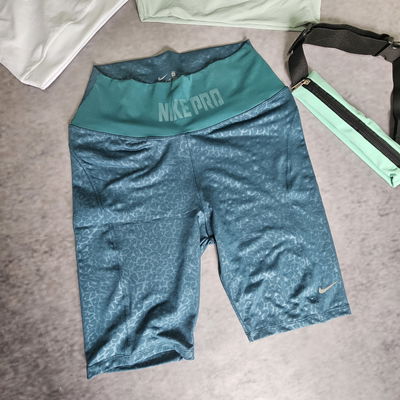 BIKER GOFRADA - NIKE PRO PETROLEO