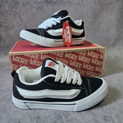ZAPATILLAS VANS KNU - NEGRAS UNISEX