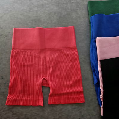 CALZA SEAMLESS ACANALADA -  VIVA MAGENTA