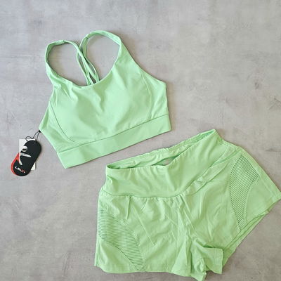 CONJUNTO IRUN - SHORT Y TOP VERDE