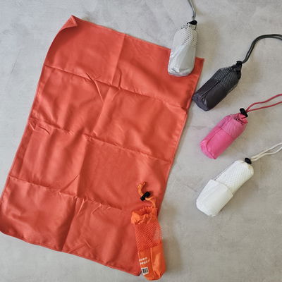 TOALLA DEPORTIVA (varios colores)