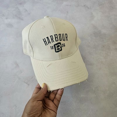 GORRA BORDADA 