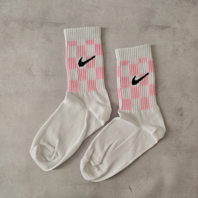 MEDIAS nike con rosa