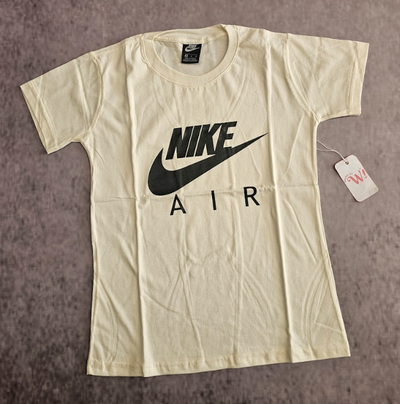 REMERA ALGODON MANTECA- NIKE 