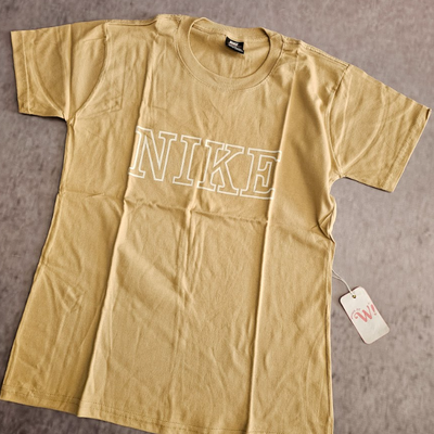 REMERA ALGODON BEIGE- NIKE 