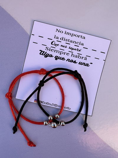 Pulse imantada de seda