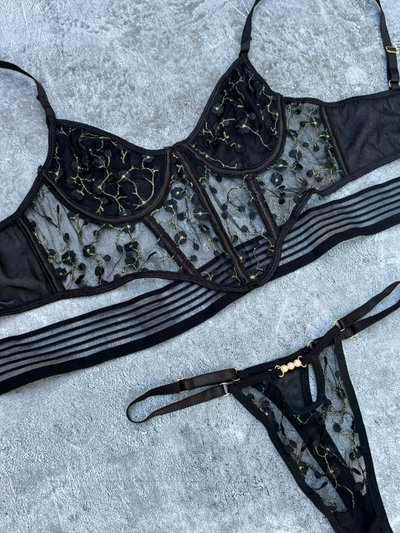 Conjunto Zyra- Negro