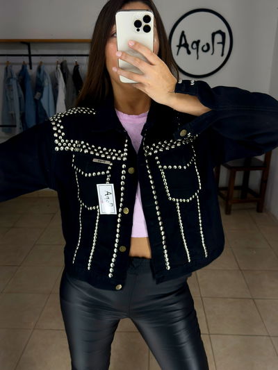 Campera con tachas BRIANA 