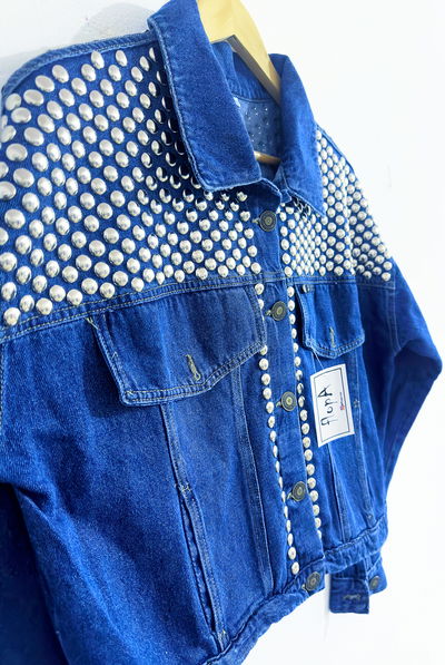 Campera con tachas AMAIA