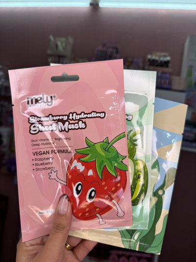 Máscara facial skincare marca Meli aprobada