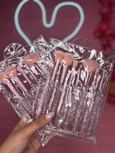 SET DE BROCHAS X7 CON GLITTERS 