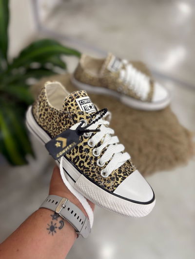 Converse Animal Print