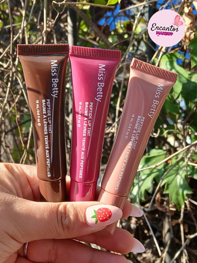 Gloss con color MISS BETTY 