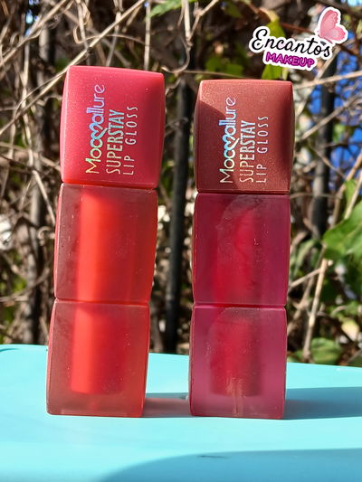 Labial matte superstay 