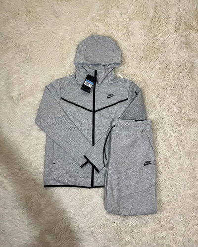 TRACKSUITE NIKE TECH