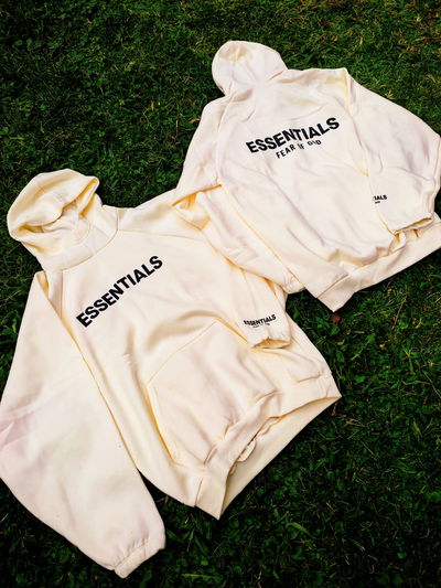 Buzo Essentials Oversize