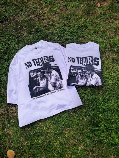 Remera No Tears boxy
