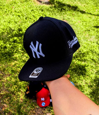 Gorra Cerrada NY