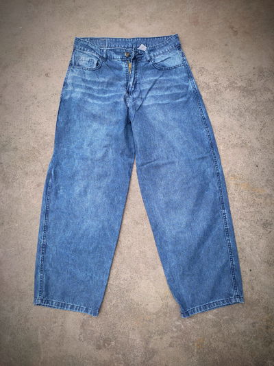 Baggy Blue Snowy