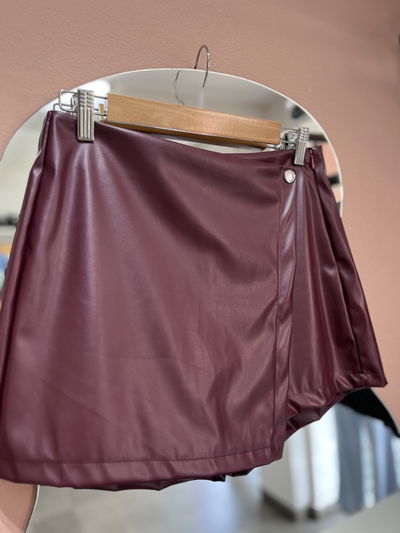 Short-falda BOTON