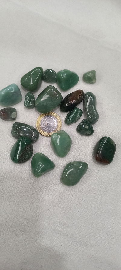 CUARZO VERDE ROLADO X 100 GRAMOS