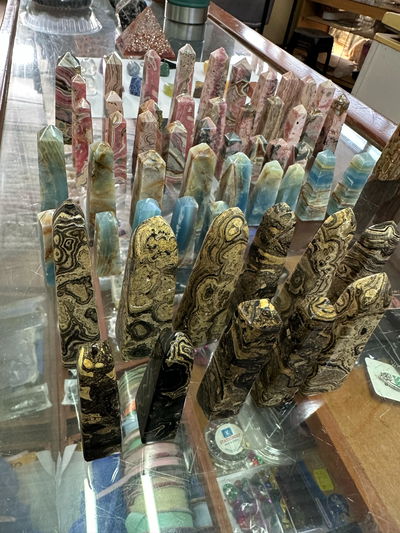 OBELISCOS  VARIOS VENTA X LOTE O POR UNIDAD