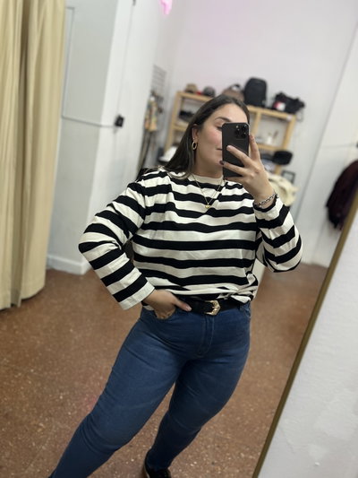 Camiseta uma (market)