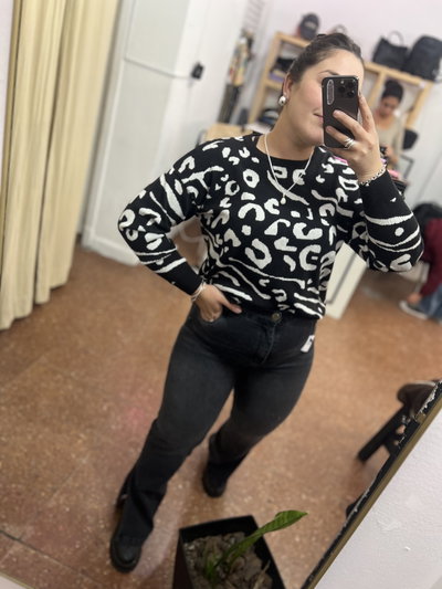 Sweater print