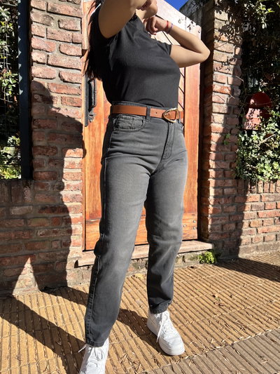 MOM GINA