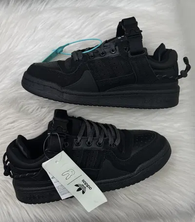 FORUM LOW BAD BUNNY
