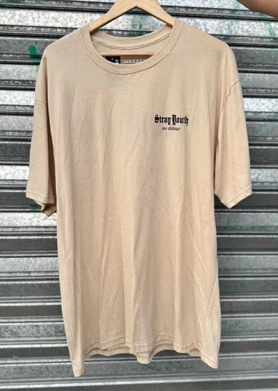 Remera Oversize Stray Qouth