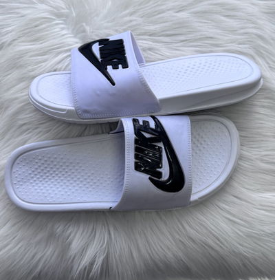 Ojotas NK | BLANCO c/ NEGRO