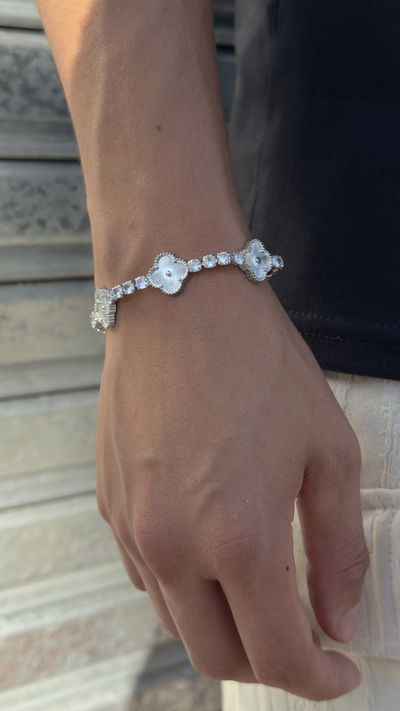 Pulsera Trebol Endiamantado | PLATEADO