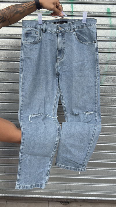 Jean Mom c/ Rotura | CELESTE