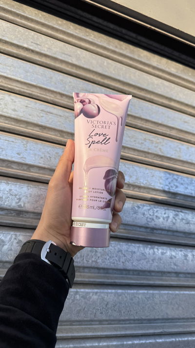Victoria's Secret Crema Love Spell La Crême