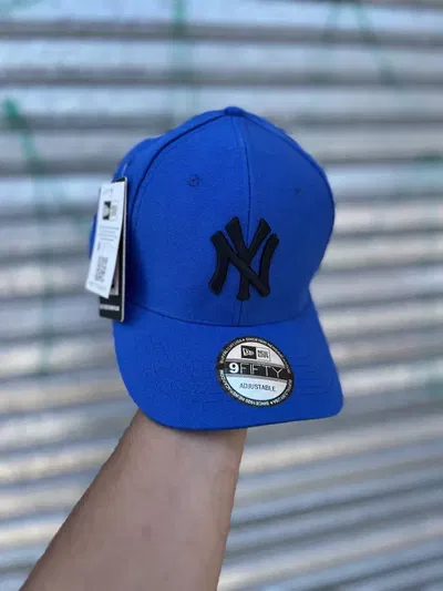 Gorra NY Regulable Curva | AZUL c/ NEGRO