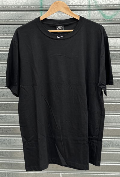Remera NK cuello
