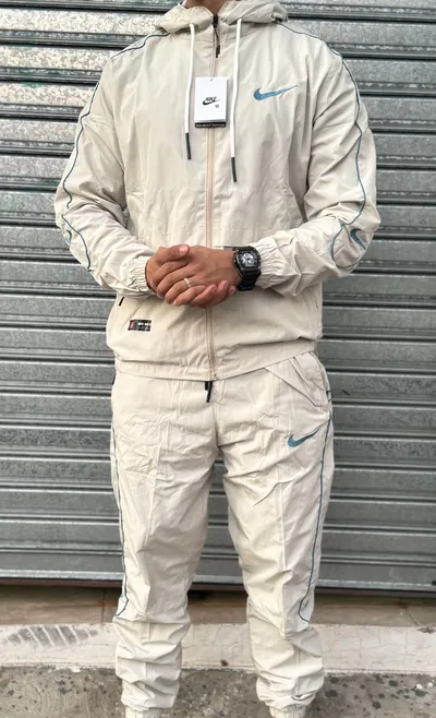 Conjunto NK Rompeviento | CREMA