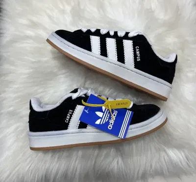 CAMPUS 00s | NEGRO c/ BLANCO